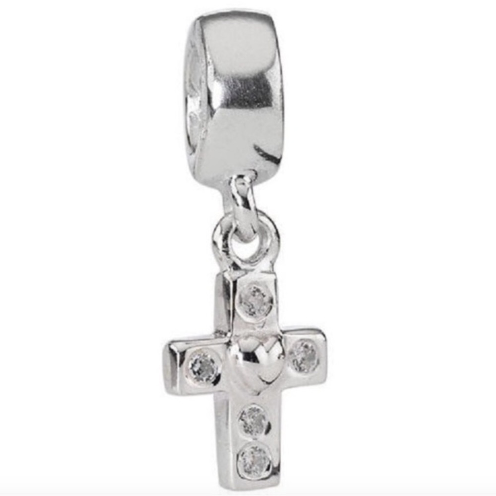 Authentic Pandora Cross Dangle Charm 💎 with beautiful clear CZ stones🌺 heart